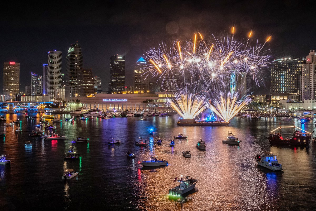 There isn't a more beautiful place in the country than <a href="/CityofTampa/">City of Tampa</a> tonight. Game time in less than 24 hours. <a href="/TampaBayLV/">Tampa Bay Super Bowl LV Host Committee</a> <a href="/Buccaneers/">Tampa Bay Buccaneers</a> <a href="/Chiefs/">Kansas City Chiefs</a> #GoBucs