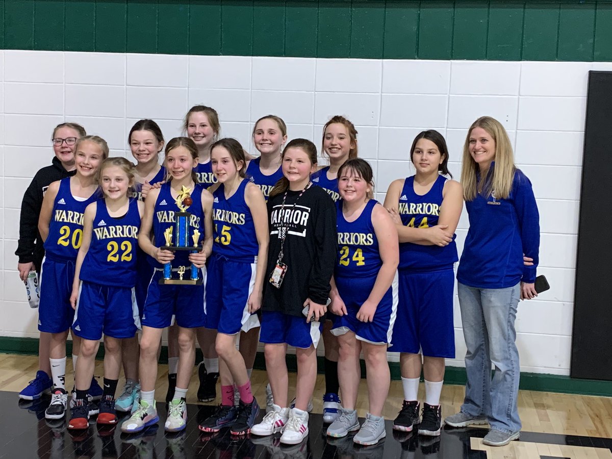 CAWarriorNation's tweet photo. The Warrior 4th-6th grade teams wrapped up their season today in the final Saturday of the Whitefield League Tournament.
Congratulations to the 4th grade boys on winning the championship game as well as our 4-6th girls picking up a runner-up trophy. https://t.co/AZVt3gwXQS
