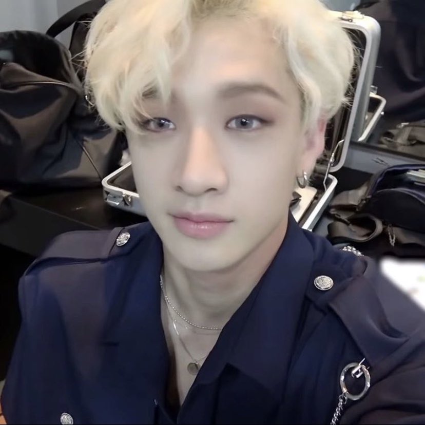 photo sequences of bang chan smiling: a thread