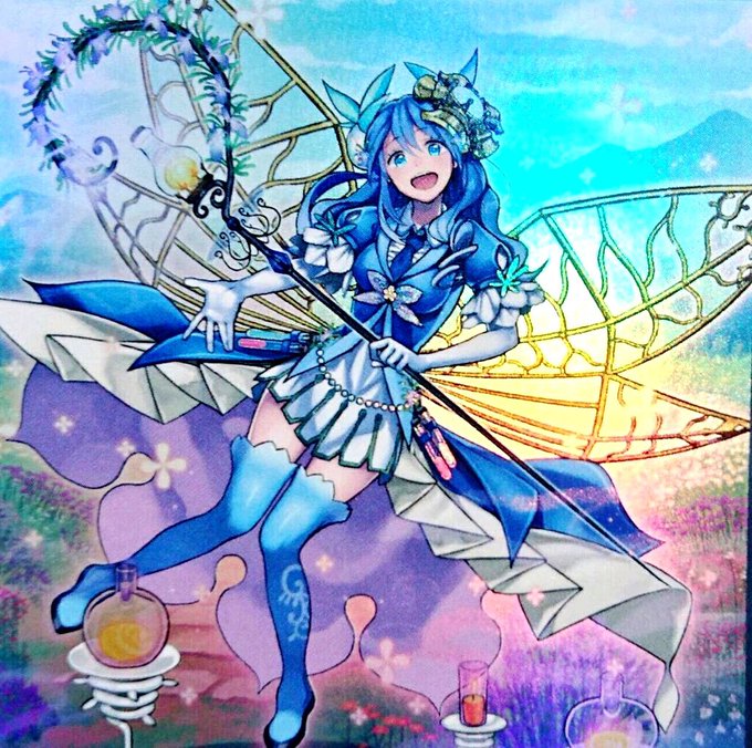 @mutsuking24 近年の遊戯王は女の子モンスターかなり増えましたが観賞用のカードにとどまらない実践でも実用的な女の子モンスターもかなり増えてますね 