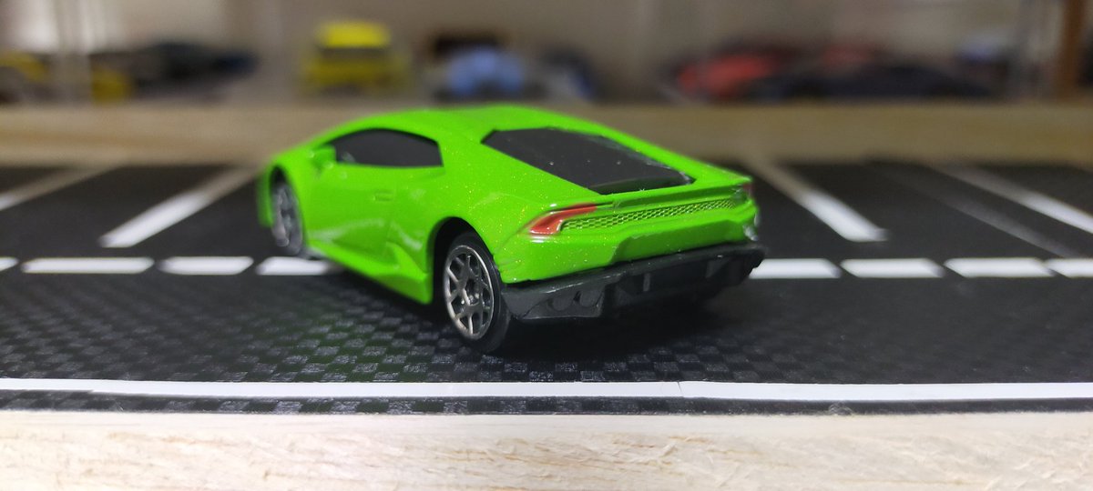 MinicaCollect_Y's tweet photo. #RMZCity の #Lamborghini #Huracan #LP610_4 黄緑色を紹介

写真撮ってて一言
この色、写り良すぎです。
ラメも入っているので色合いが良き

ヘッドライトさえ気にしなければ、
このウラカンは当たりです。

色以外は黄色のウラカンと同じですね〜

黄色はともかく(殴)、これは
見つけたらオススメ👍 https://t.co/O6iPjdxhCG