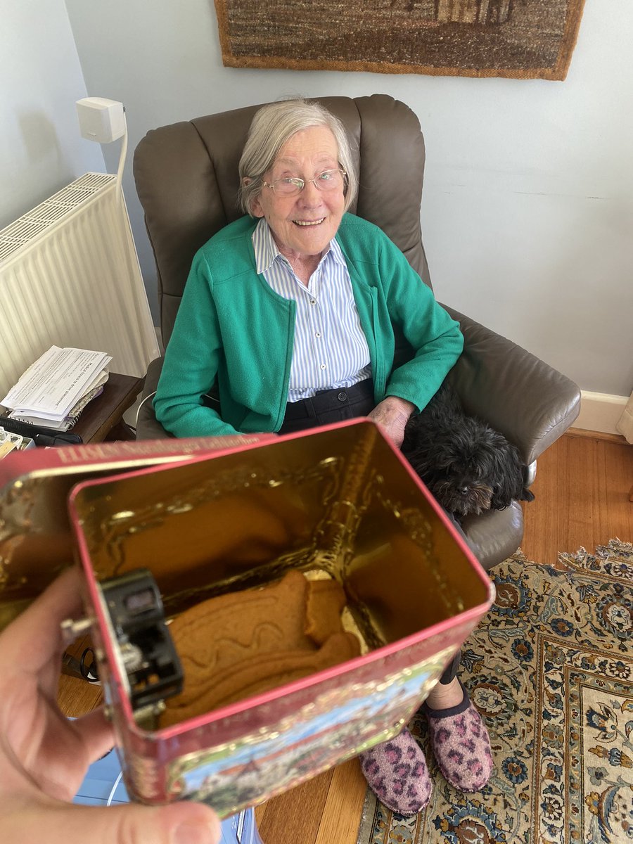 Ilsa the Dragon Slayer tweet media