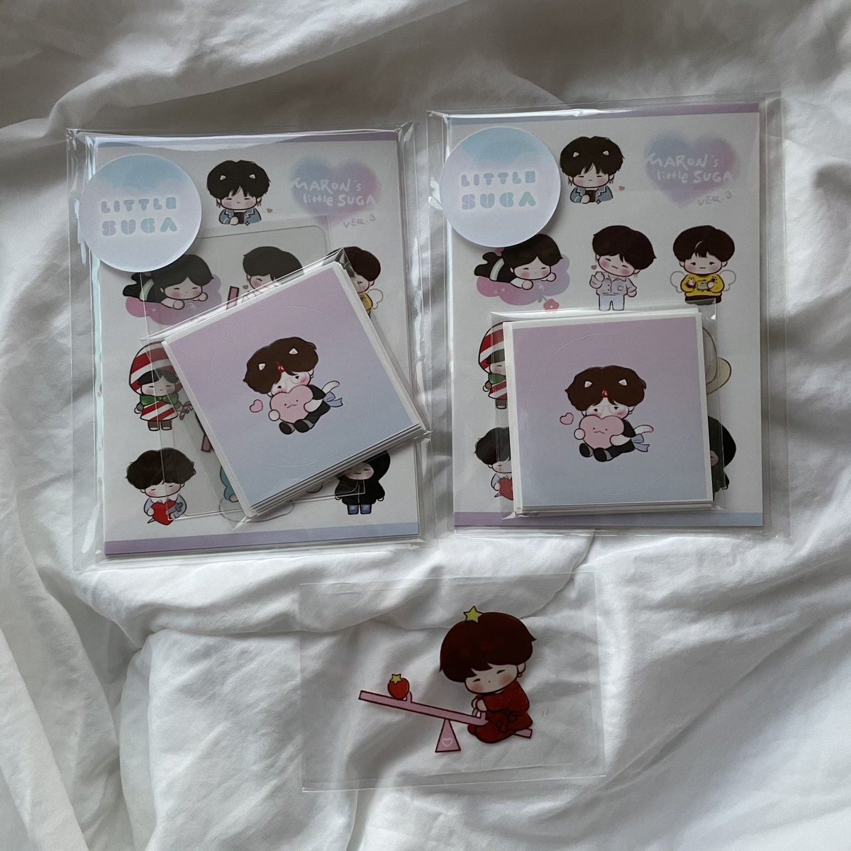bbyoomfi's tweet photo. me: continues to buy more stickers and dolls 😌

thank you so much @maron_bts &amp; @tailieKNJ for creating such cute things! huge thank you @TheHalesNyx for opening these gos! 🥺🥰 #NYXgos https://t.co/9atLqCCrsK