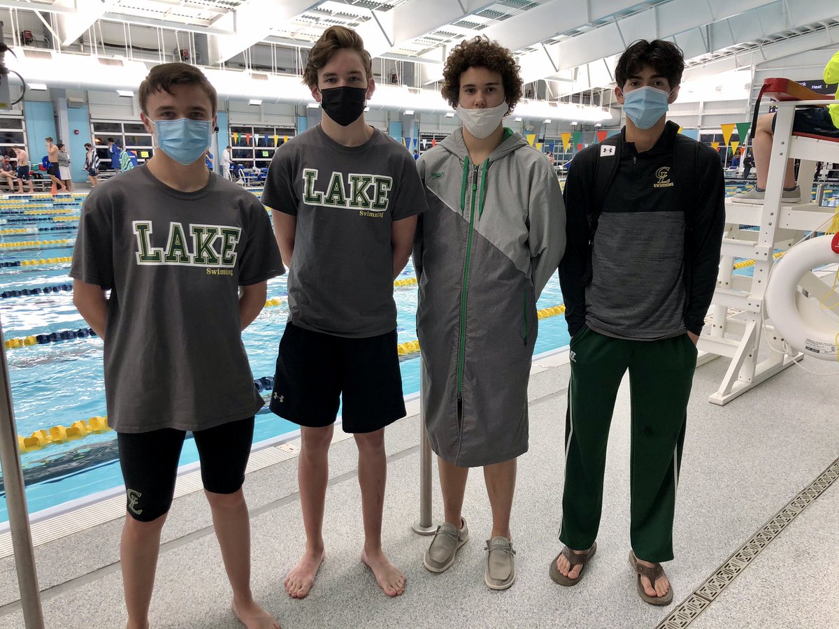 CLHS Swimming tweet media