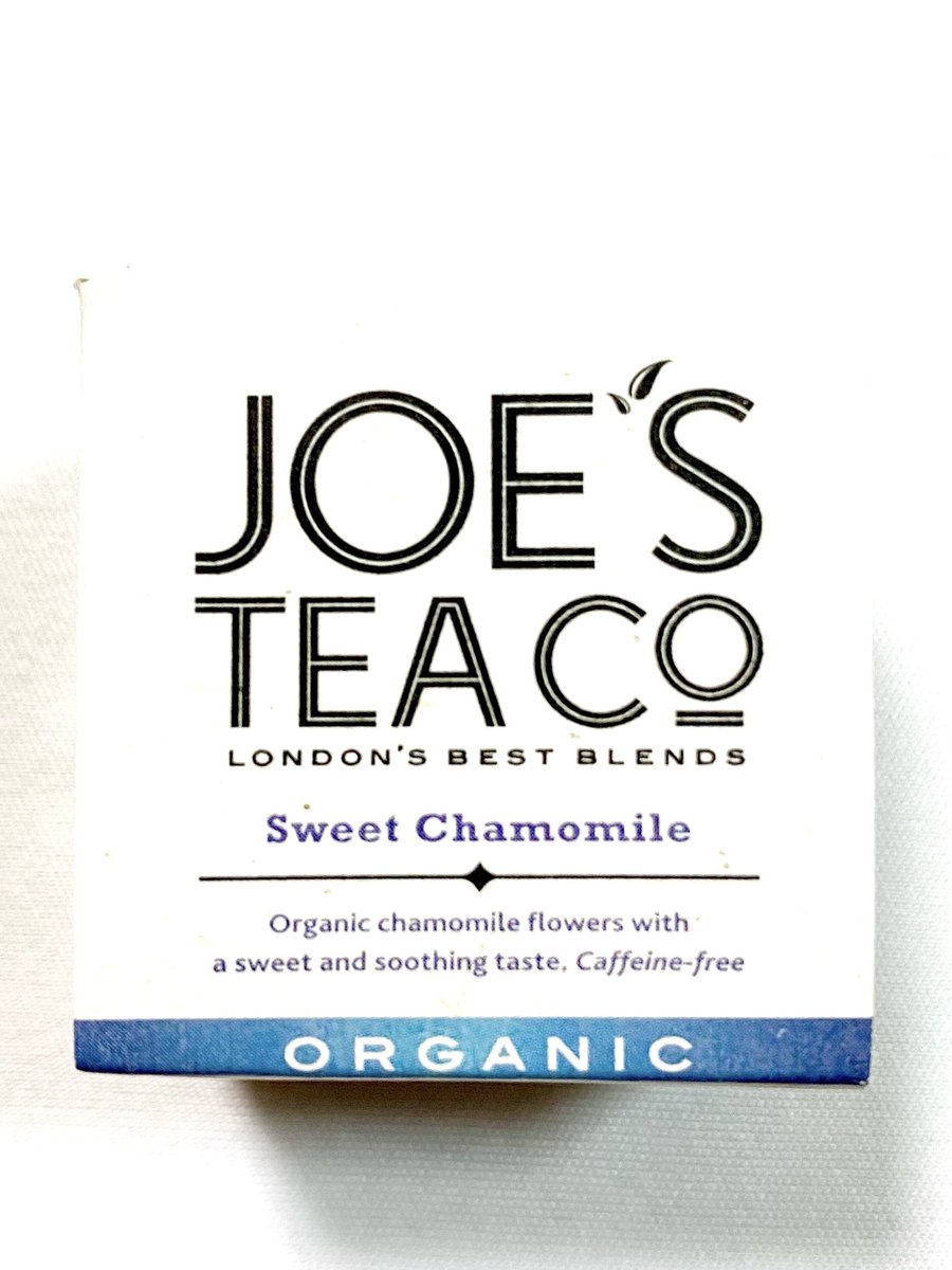 ochanosusume's tweet photo. こんにちは。
今日は、JOE’S TEAについて投稿です。Sweet Chamomile(オーガニック)をいただく。美味しいカモミールの味が口の中に広がります。しっかりカモミール、甘味も少し感じて美味しい。Great taste awardを何度も受賞。
#JOESTEA
#オーガニックティー
#GreatTasteAwards
#カモミールティー https://t.co/V5aknu9uom