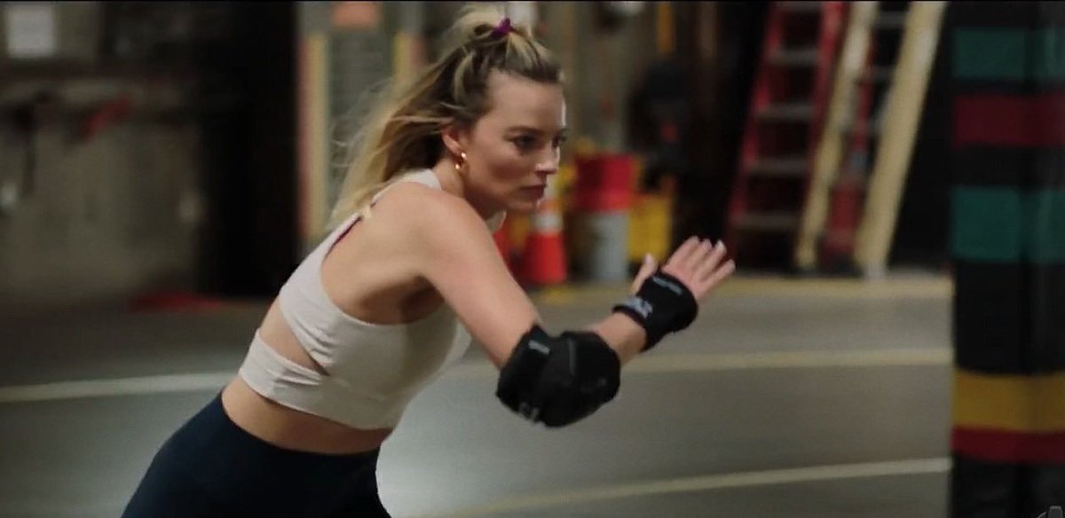 bestofmargot's tweet image. margot robbie training for harley quinn in ‘birds of prey’