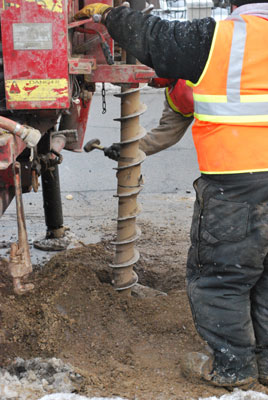 guillermolf9's tweet photo. The evaluation of soil conditions is very important to guarantee safe operation in excavations is required in the construction standard by OSHA 1971. Here is about Soil Classification and Testing
https://t.co/jqXL6jVJtq
#bcn2210 #fiu #fiumossschool #Construction 
@FIU_MossSchool https://t.co/60j8zTzFxS