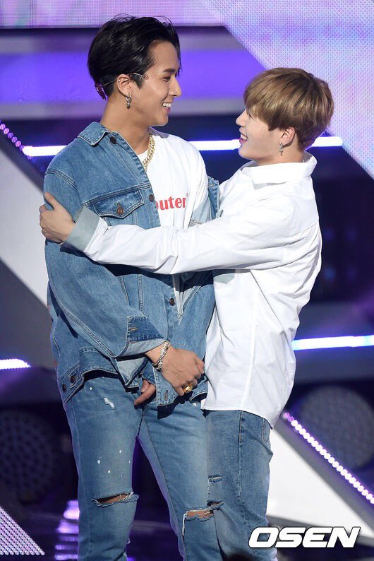 sungwoon with kai ravi taemin and jimin