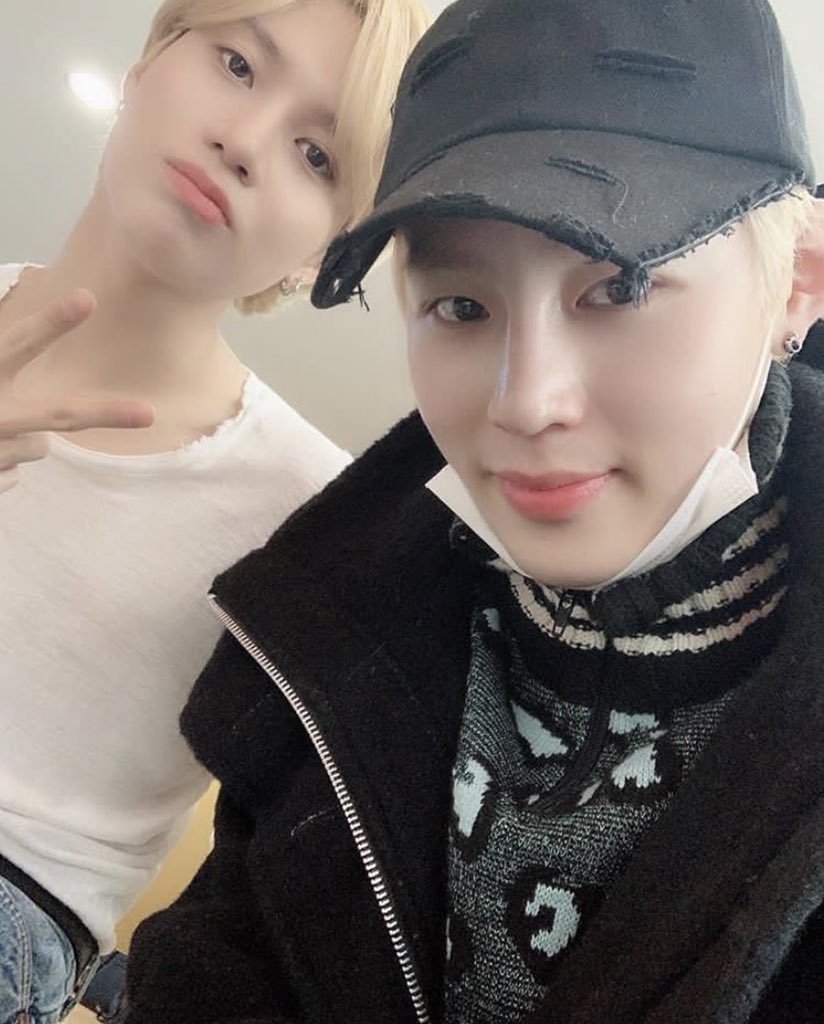 sungwoon with kai ravi taemin and jimin