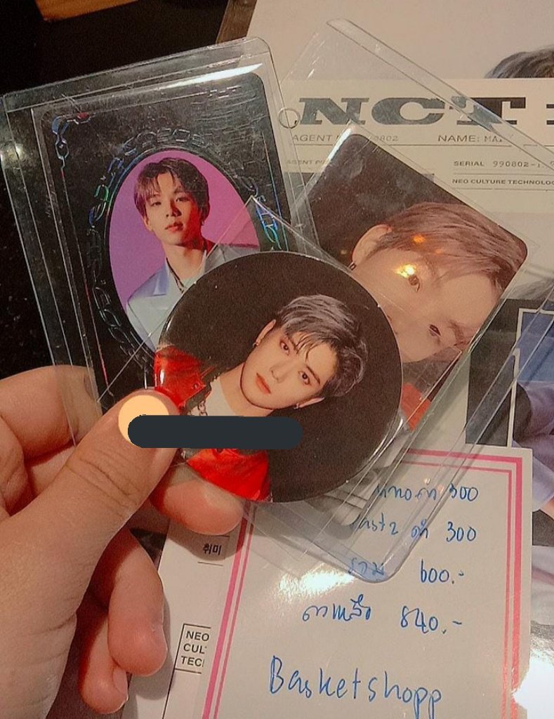 S22fk's tweet photo. อ่ะซื้อการ์ดสองใบของแถมเยอะนะคะบอกตรงนี้คุ้มยิ่งกว่าคุ้มรีวิวให้กลจ.แม่ค้าหน่อย💖💚#รีวิวให้ชิชิ https://t.co/Onilg8iwpP