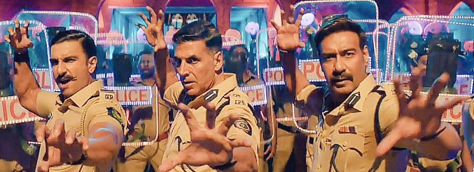 Suryansh6745272's tweet photo. One More Reason To Watch #Sooryavanshi Is #SSSTrio Song #RangChadaHai💥💥💥
#AaRahiHaiPolice🚨🚨🚨
@ajaydevgn @akshaykumar @RanveerOfficial @RSPicturez @Shibasishsarkar @RelianceEnt @DharmaMovies #SooryavanshiSong #RangChadhaHai!!! https://t.co/o0qtGEP2hq