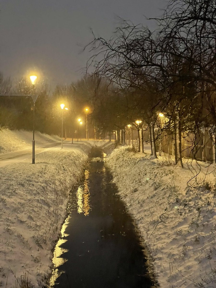 Prachtige ochtendwandeling met mijn dochters #Goes #Zeeland #sneeuw