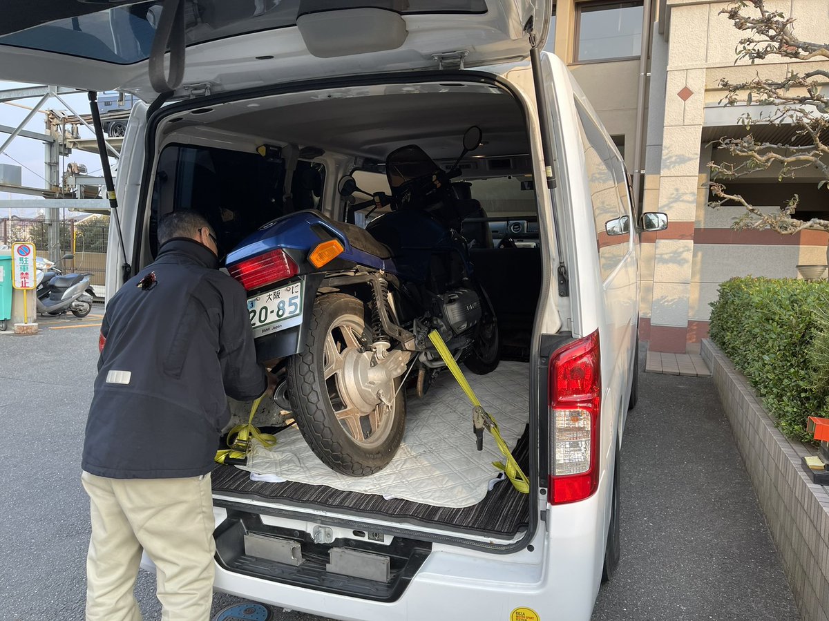 chikamods's tweet photo. BMW K75Cがビンテージバイク屋さんへ😊
#BMW #K75C #Kbike https://t.co/eB9iQFTfqJ