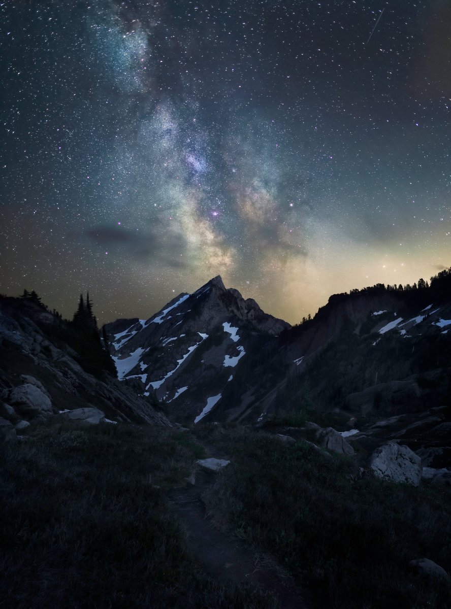 ryan_steele_mcg's tweet photo. Cosmic bliss in the Pacific Northwest https://t.co/GeOPsky0vj