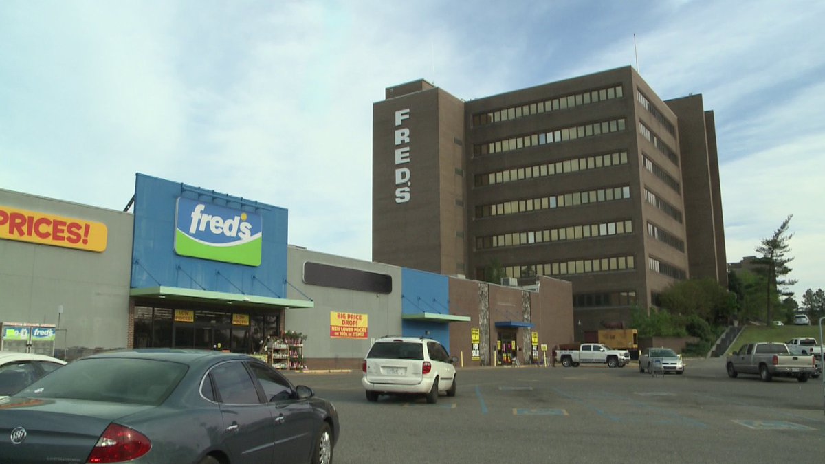 Fred's Discount Store: Memphis based and much like Walgreens Drug Store. Fred's was a great place to shop and you didn't have to worry about crazy lines like other stores. Unfortunately Fred's went out of business in 2019.