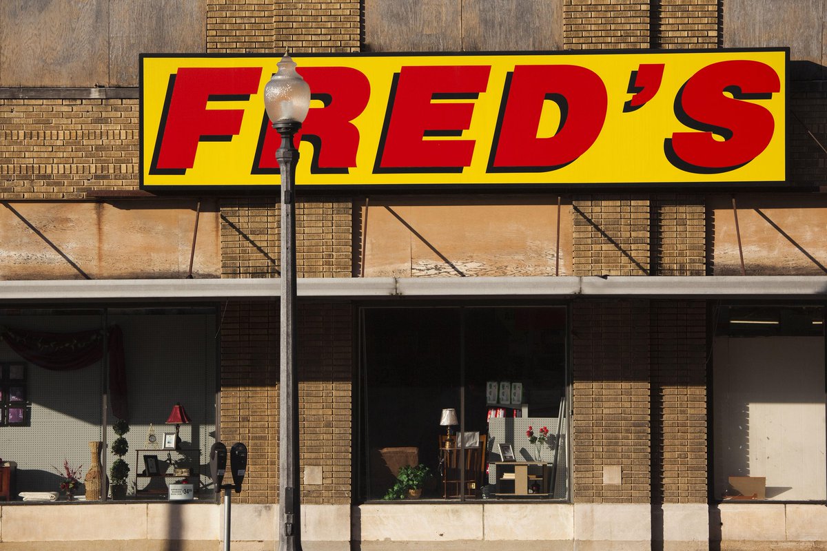 Fred's Discount Store: Memphis based and much like Walgreens Drug Store. Fred's was a great place to shop and you didn't have to worry about crazy lines like other stores. Unfortunately Fred's went out of business in 2019.