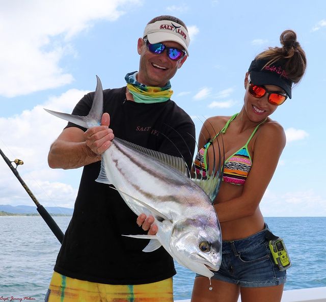 MaiEGomez1's tweet image. Tune in today at 3:30pm on the Sportsman Channel for a brand new episode of “Livin’ the Dream with @captjimmynelson “ 🎣 Catching fish &amp;amp; exploring the beautiful Osa Peninsula in Costa Rica out of 
#fishingwithluiza #cuberasnapper #costarica #saltlife #fishinggirl