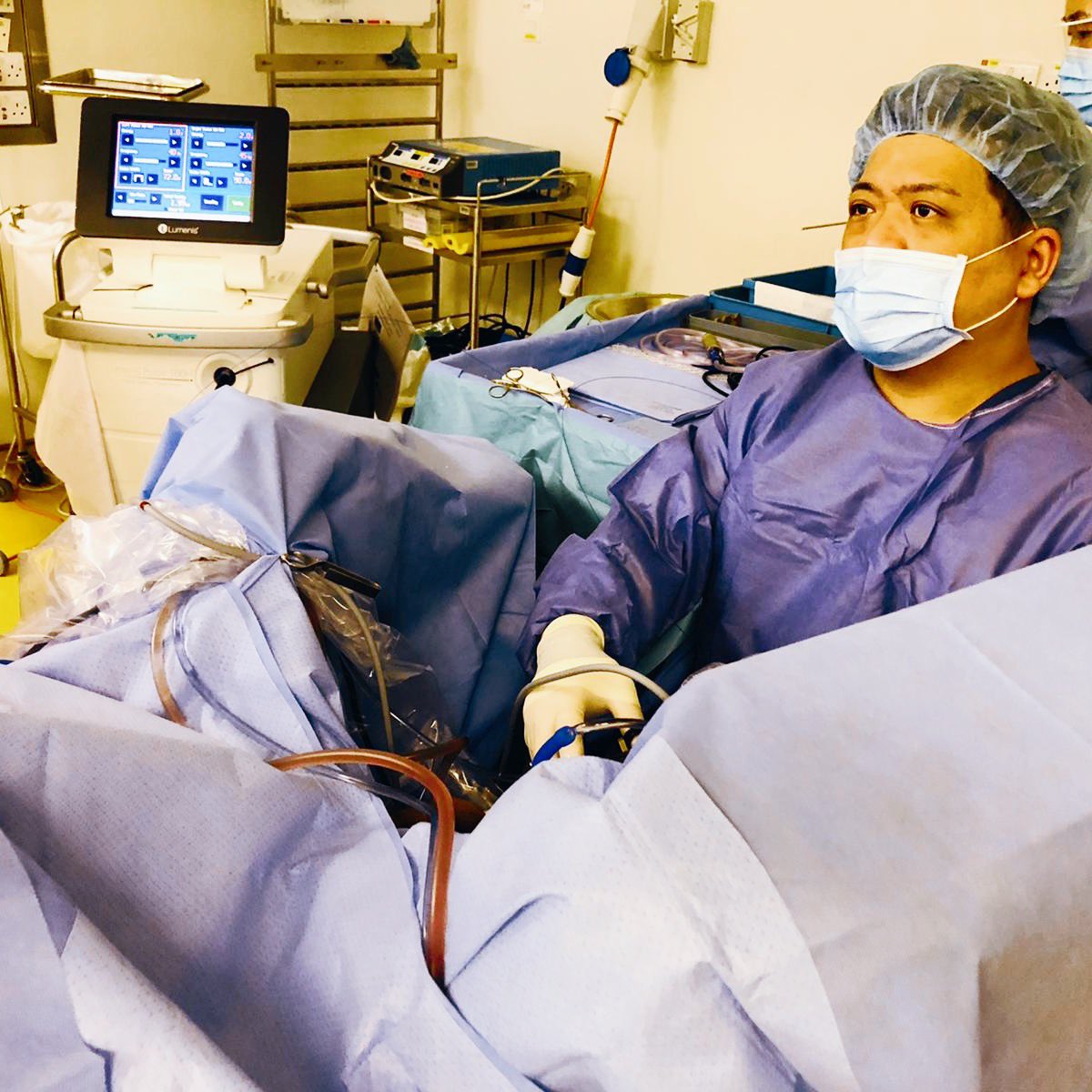 chuikalun1's tweet photo. A week of busy operations
#HoLEP
#VITOM
#Exoscopy
#Varicocelectomy https://t.co/k2ufqutbvZ