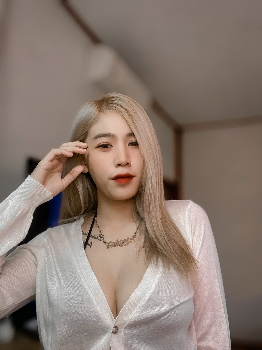 ผู้หญิงไม่เจ้าชู้ยังไงก็ดูน่ารัก ☺️
 #แคปชั่นกวนตีน #แคปชั่นอ่อย  #แคปชั่นเด็ดๆ