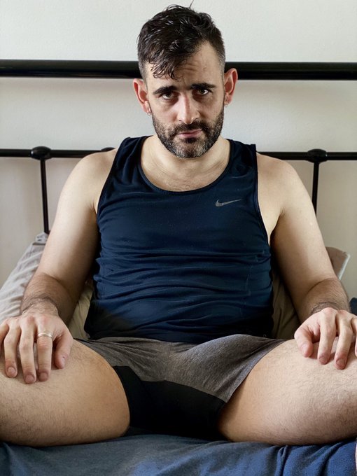 Sunday work out done... wanna help me get comfy? https://t.co/ReiHDG2rxd