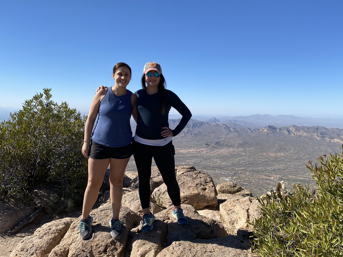 Littlenikkii's tweet photo. #viewfromthebottom #viewfromthetop @AZStateParks #flatiron Such a hard hike but so worth it!!!!! https://t.co/GrZZ72m8Sq