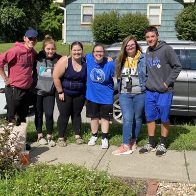 KayleeMoore2013's tweet photo. #NewProfilePic https://t.co/MewhZNvi4Q