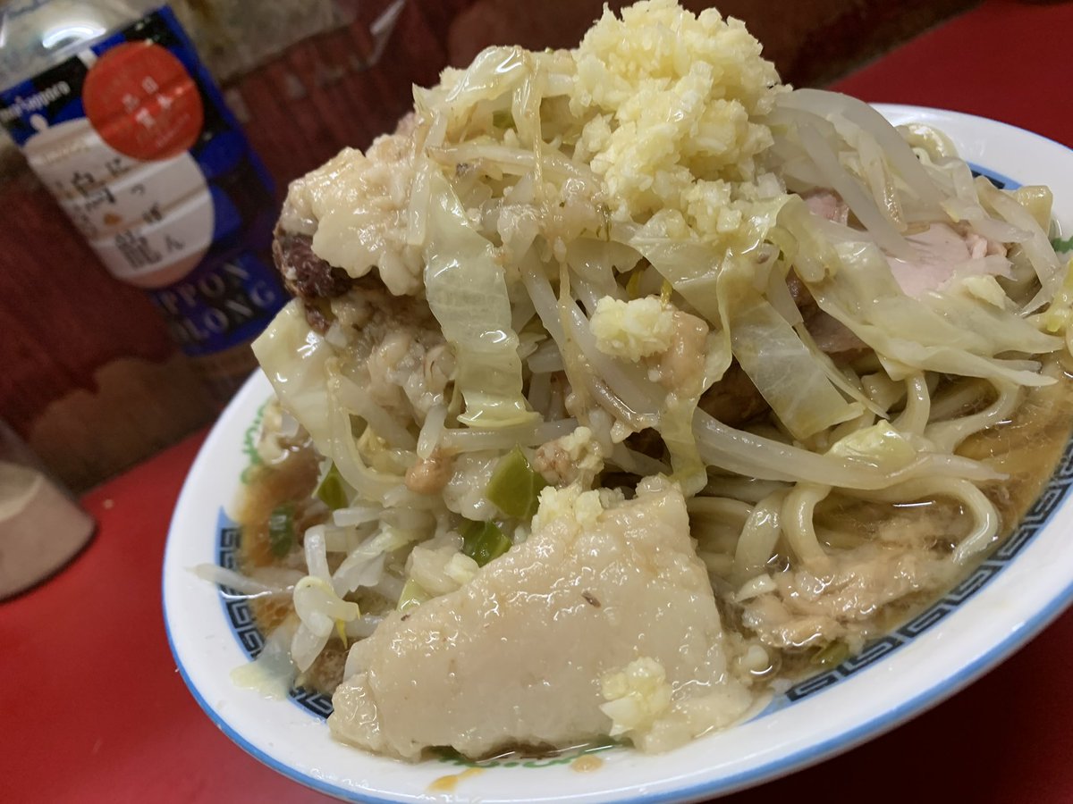 株 おくりバント社長 高山洋平 Pa Twitter 麺は小麦だから野菜 醤油は大豆だから野菜 野菜は野菜だから野菜 豚は野菜食べてるから野菜 化学調味料はサトウキビだからか野菜 ラーメン二郎は実質野菜だからダイエット食だと俺は思う 株 おくりバント社長 高山洋平 Pa Twitter 麺は小麦だから野菜 醤油は大豆だから野菜 野菜は野菜だから野菜 豚は野菜食べてるから野菜 化学調味料はサトウキビだからか野菜 ラーメン二郎は実質野菜だからダイエット食だと俺は思う
