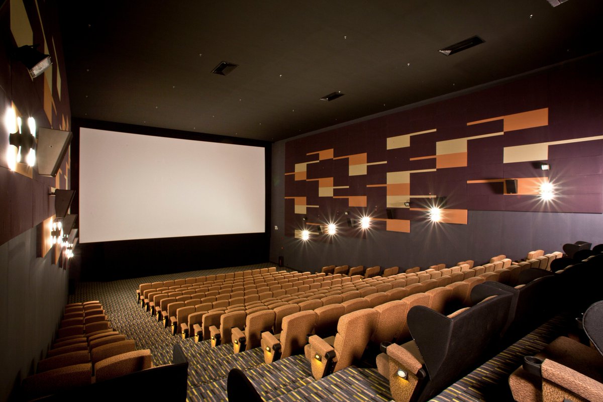 TGVCinemas's tweet photo. Ali: "Hall berapa weh?"
Muthu: "Nomber seat apa weh?"
Ah Hock: "Eh korang gi dulu, aku nak gi tandas jap."

Rindu suasana dekat pawagam? Belum lagi, sikit lagi. Sabar ok? ❤️

#TGVCinemas #SupportCinemas #TGVCYouSoon #MoreThanJustMovies https://t.co/pMWx0GYIXf