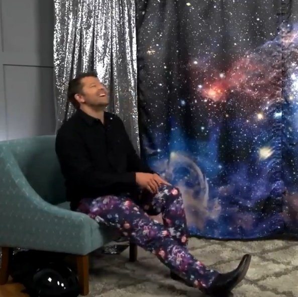 KennyMomentsmx's tweet photo. Bring me back my unicorn!🦄
#MishaCollins #LydiaPlace https://t.co/GNWTtWG5yX