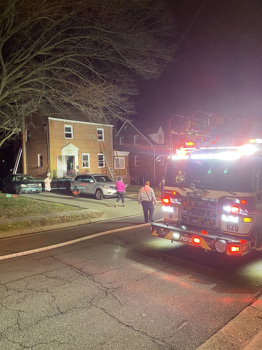 PGFDNews's tweet photo. Approx 10:56pm, #PGFD units were dispatched to 4800 blk of Towne Park Rd in Suitland for a house fire. Upon arrival, crews found smoke showing from front door of a 2-story single-family home. Fire located in basement. Crews removed one dog from the house; provided oxygen. (More) https://t.co/os7GCOcrlG