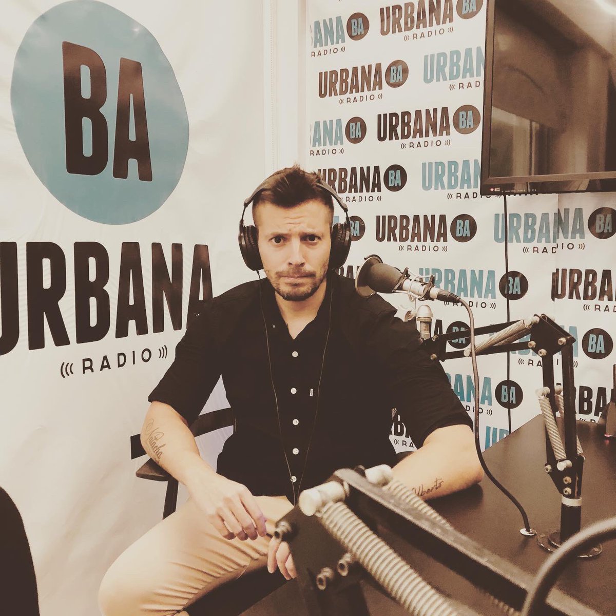 ulisesjaitt's tweet photo. El martes a las 20 hs por https://t.co/7aP4181lph @urbanaba vuelve @ElShowDelEspect después de estar parado 10 meses por la pandemia. Gracias a Dios vuelvo a hacer radio que es lo que más me gusta, vuelvo a resurgir cómo el ave fénix después de un 2020 impensado. Sigue... https://t.co/Q1AhfjtAmN