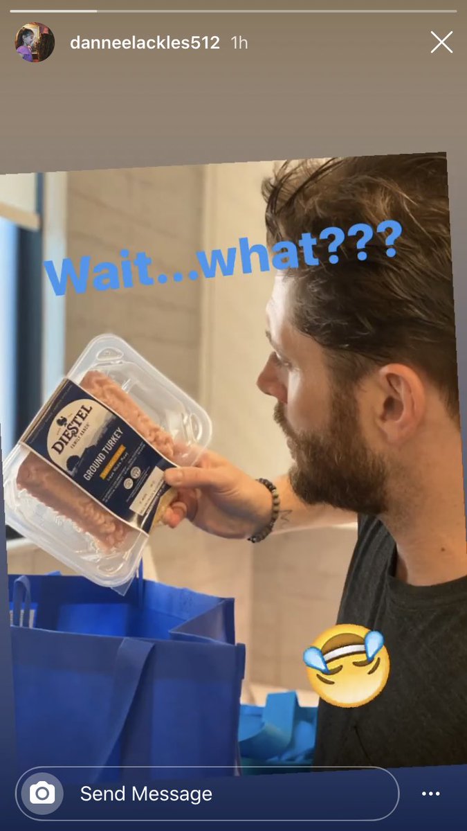 sugarackles's tweet photo. may 2020...... they had already FILMED IT https://t.co/WGXRpjKVlF