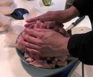 Wow I really got carried away, but this really is my favorite type of necklace 