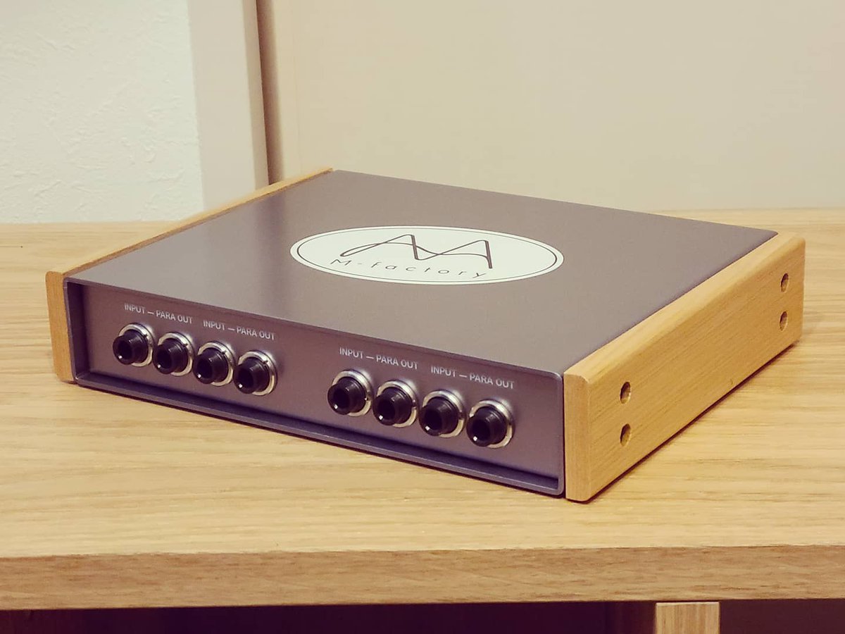 初のオーダーメイド機材、D.I。