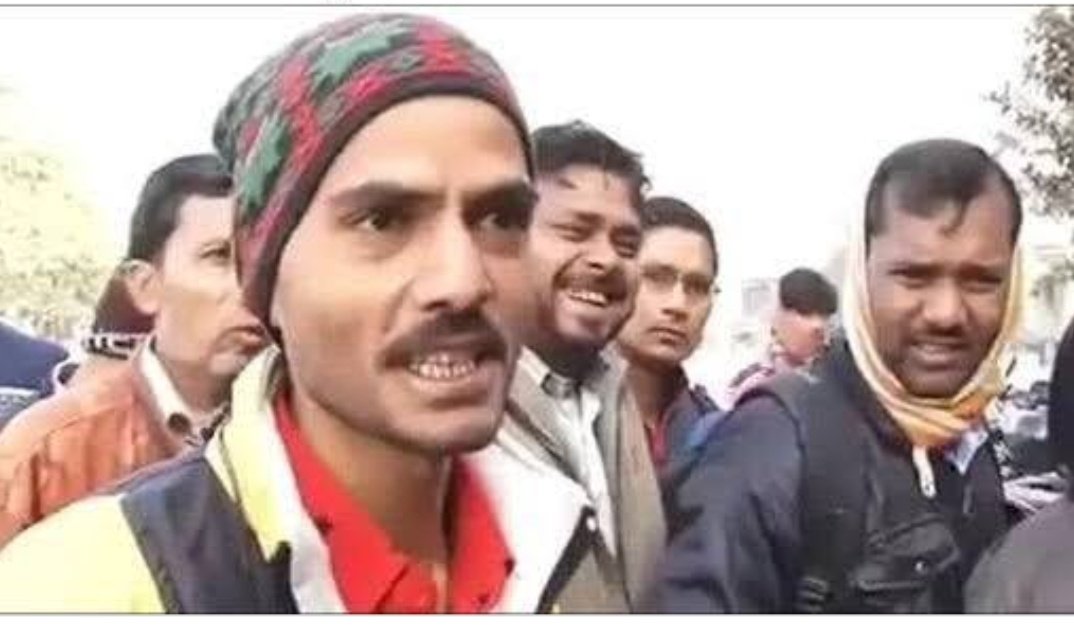 theOnlyAdmirar's tweet photo. Meanwhile every @AKTU_Lucknow students right now ⚰
@vpathakin @myogiadityanath @myogioffice @smritiirani @DrRPNishank #aktuonlineexams #AKTU #aktukuchtohsharamkaro https://t.co/02xF7SqZQR