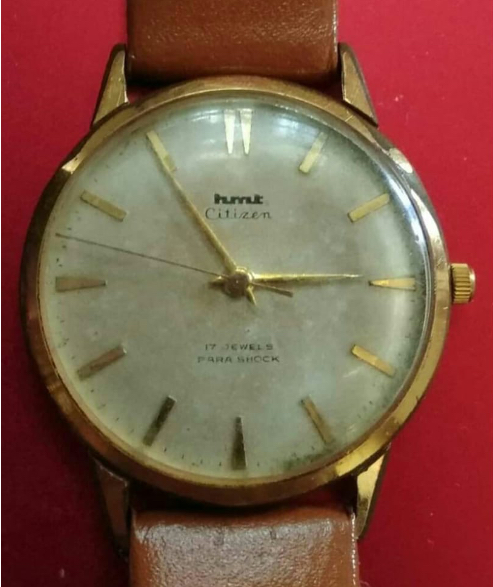 If you suffer from  #CollectibleLust, the first HMT hand wound mechanical watch is probably the most wanted collectible watch in the mechanical watch collector community. Trust me, there is a BIG community one in India!