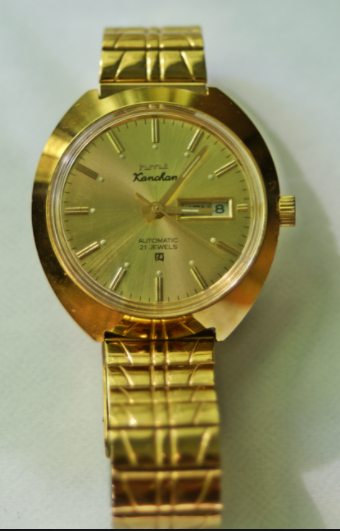 Automatic model HMT Kanchan was also known as the "dowry watch".There are stories of people lining up outside HMT showrooms with letters from various political leaders recommending that a Kanchan watch be given to the bearer of the letter. No Kanchan No marriage.