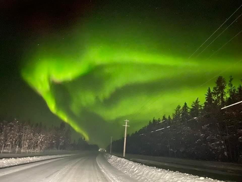 DeneLegalEagle's tweet photo. When it’s -50 &amp; your ancestors are outside dancing + having a time. #onthe60th #auroralzone #auroralacoustics #northernthings https://t.co/ddWuNxAajL