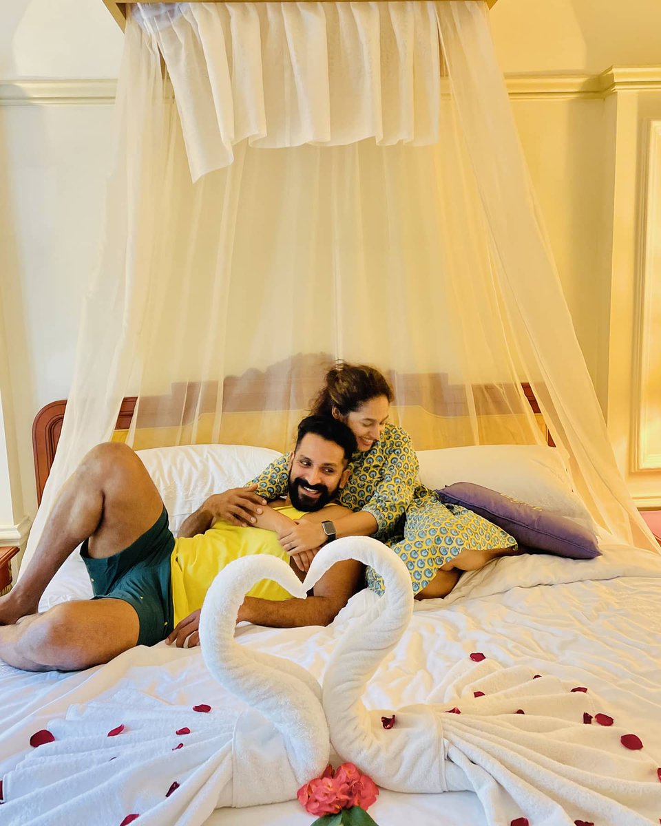 Sundays with bae @Poojaram22

Shot by @varrapavanreddy

Location @ITCWindsor
#baegoals #couplegoals #sundayswithbae
#chillingwithbae #relaxation #couplesstaycation
#staycation #couplestravelgoals #couplesthattravel #weassure