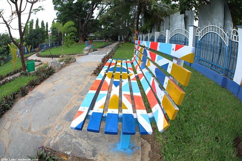 09:51 The Green Spaces in the coastal city of Mombasa, Kenya. Mixing Art with Nature is Just Beautiful.   via <a href="/Sir_Labz/">🚶Nairobi Walks & Cycles 🚴</a>