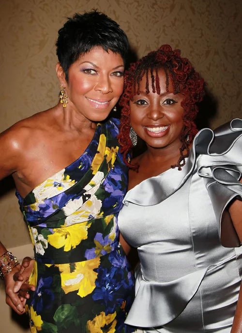 ledisi's tweet photo. I tried not to take this photo. You grabbed me and made me take a photo with you. I always felt weird in front of the cameras. You said you’re a star get use to it. You are still one of my favorite Stars! I miss you ! I love you.  I’ll never forget. 😘🎂👑@NatalieCole https://t.co/Bh0KDDCwXJ