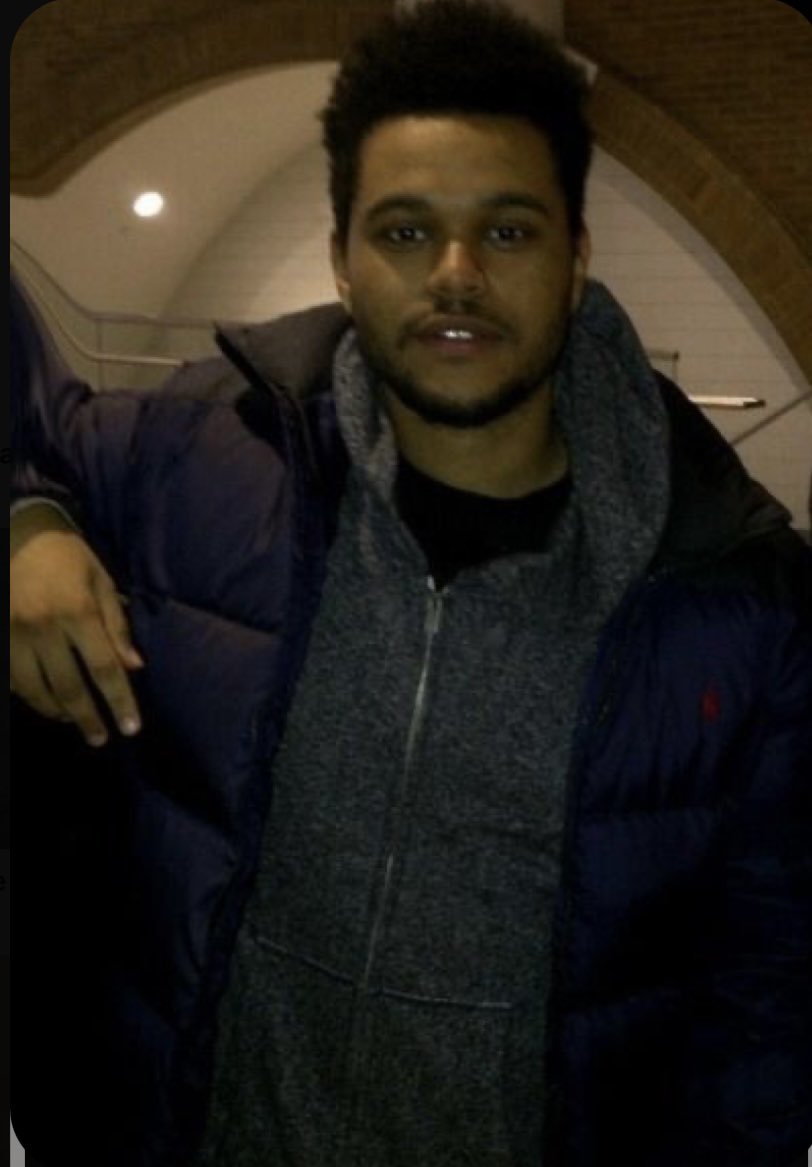 xotourlifee1's tweet image. from homeless to halftime performer at the super bowl @theweeknd