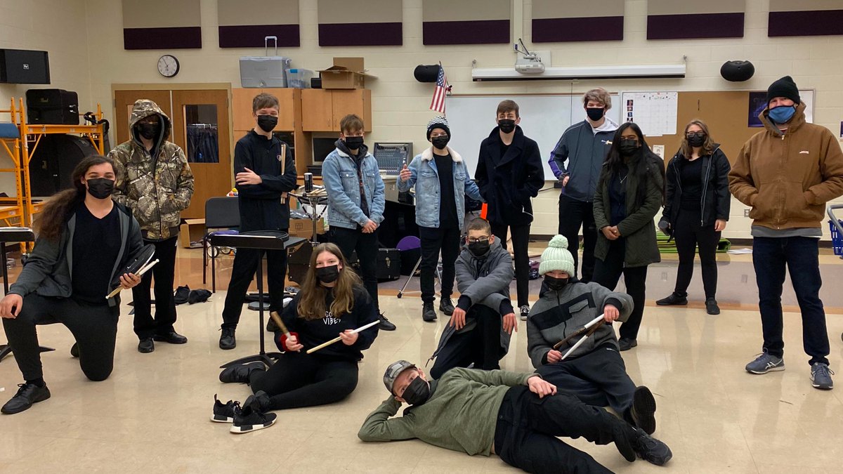 AviatorBands's tweet photo. An early morning and 2 frozen locks later, the Butler Indoor Percussion Ensemble is headed to Northmont for their first competition of the season!! https://t.co/vVS7JSvwrc