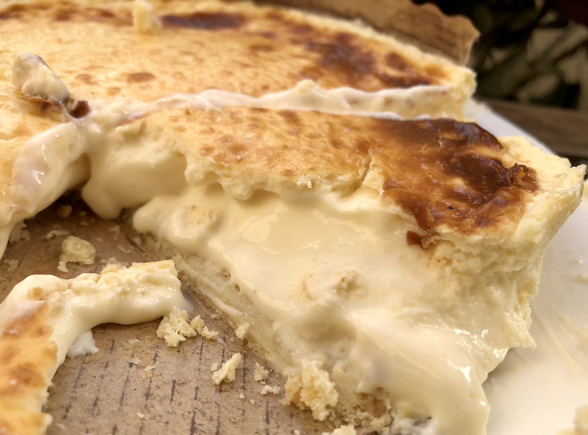 Tiriti1's tweet photo. Pastis de tres formatges, cremós, Idiazabal i blau, un mos saborós i delicat alhora #fismuler #delivery https://t.co/W3FuReD2gW