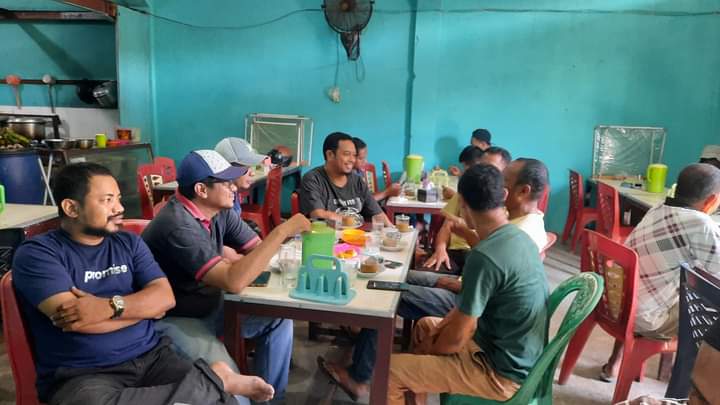 is_pelssy's tweet image. Bosan Rumah kopi lha..
Bang @IkhsanModjo kapan kesini lagi😁😁