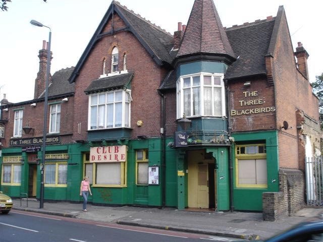 My first local when I was 16/17 was ‘The Three Blackbirds’ in Leyton High Road, sadly no longer there ☹️