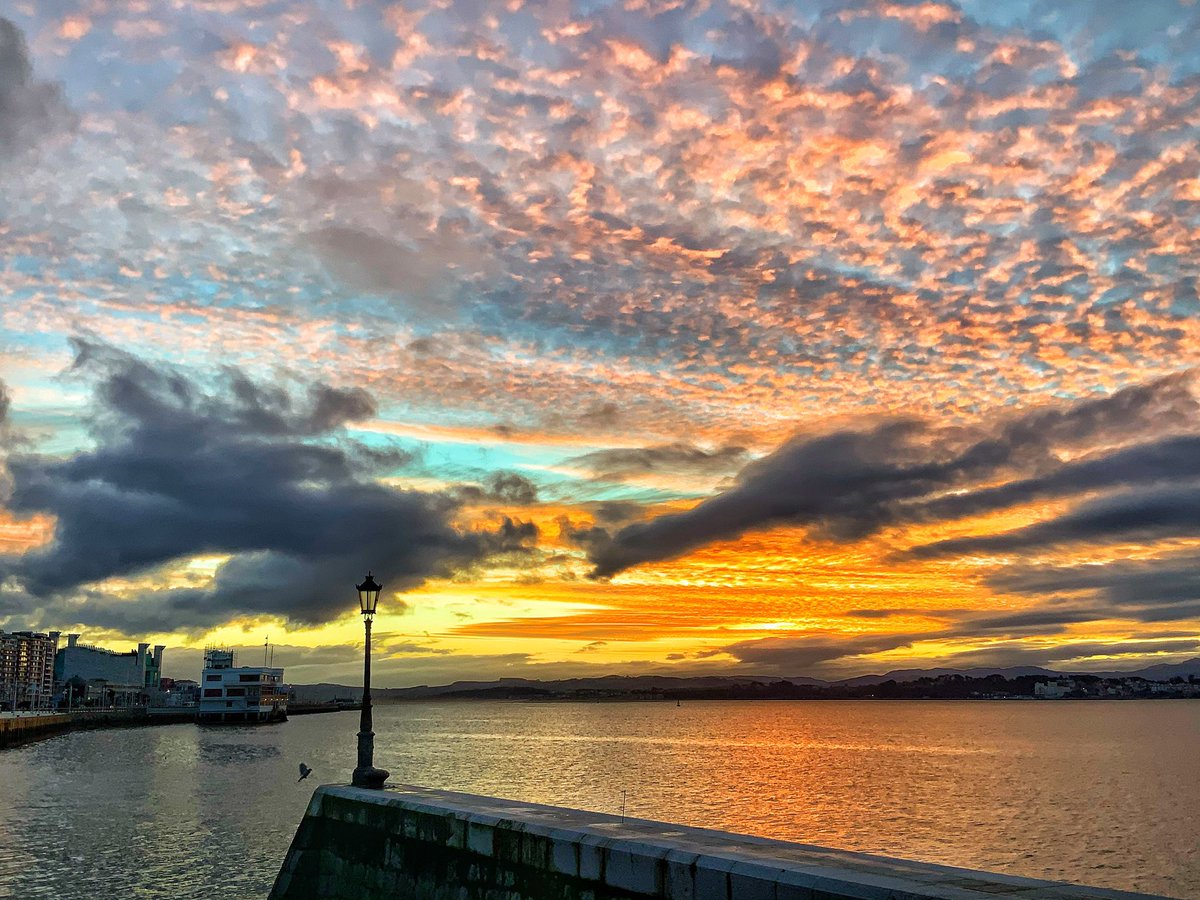 Tomavistas Santander tweet media