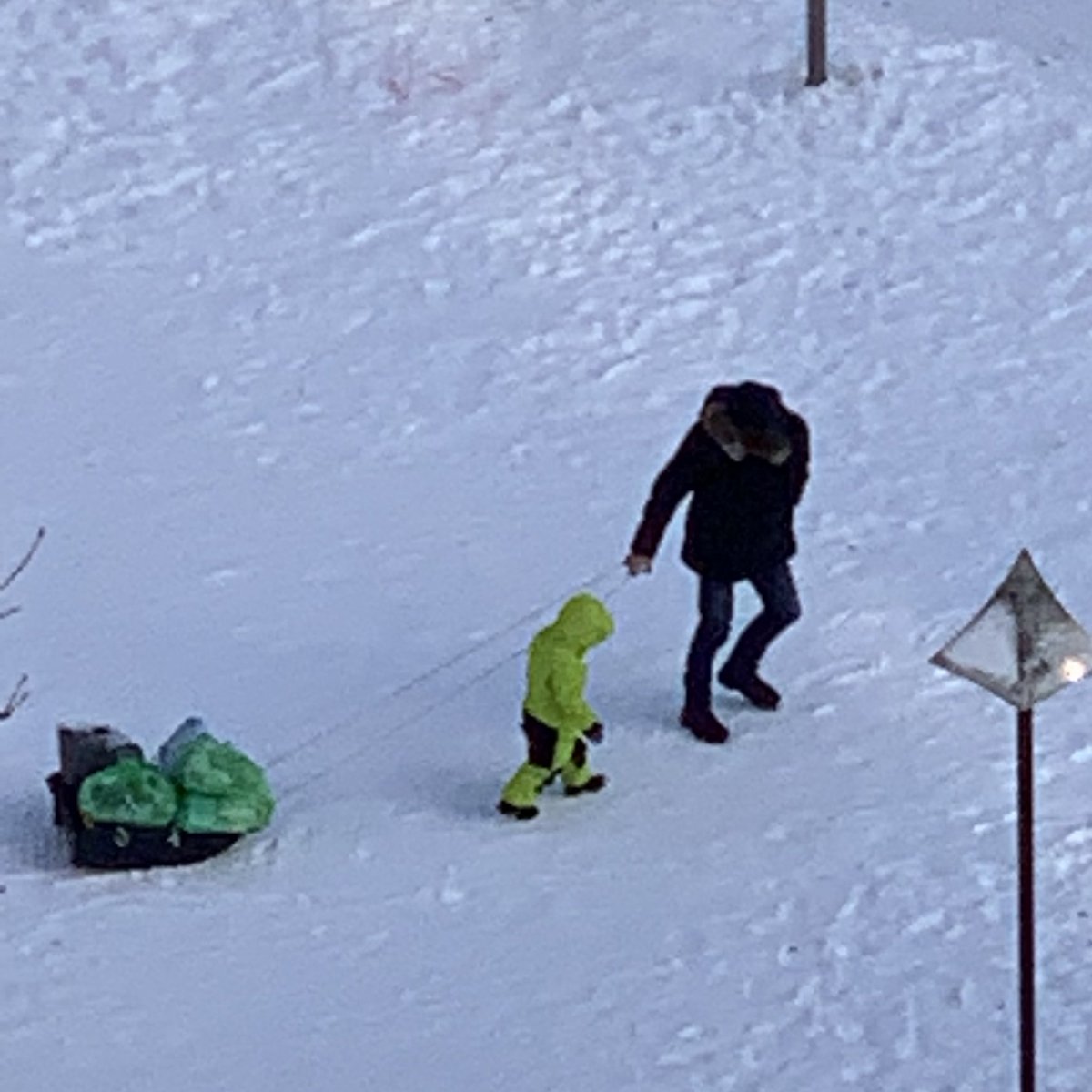 margla_'s tweet image. вы будете в шоке но именно так воспитывают курьеров деливери клаба