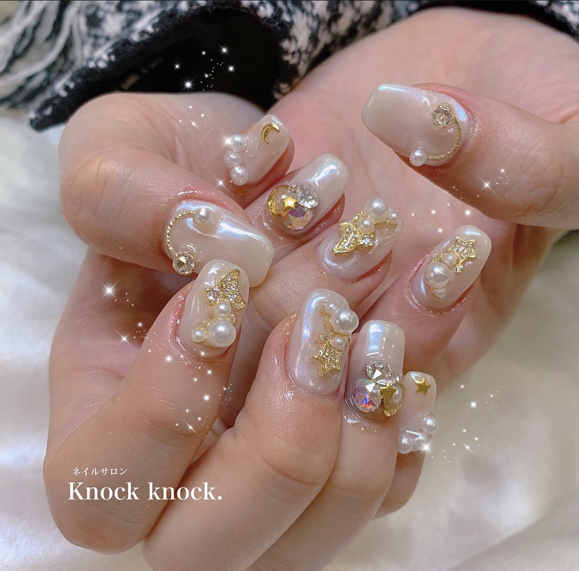 Zaraの 千鳥格子柄シャツジャケット を着用した芸能人のコーデ 1ページ目 Woomy Zaraの 千鳥格子柄シャツジャケット を着用した芸能人のコーデ 1ページ目 Woomy