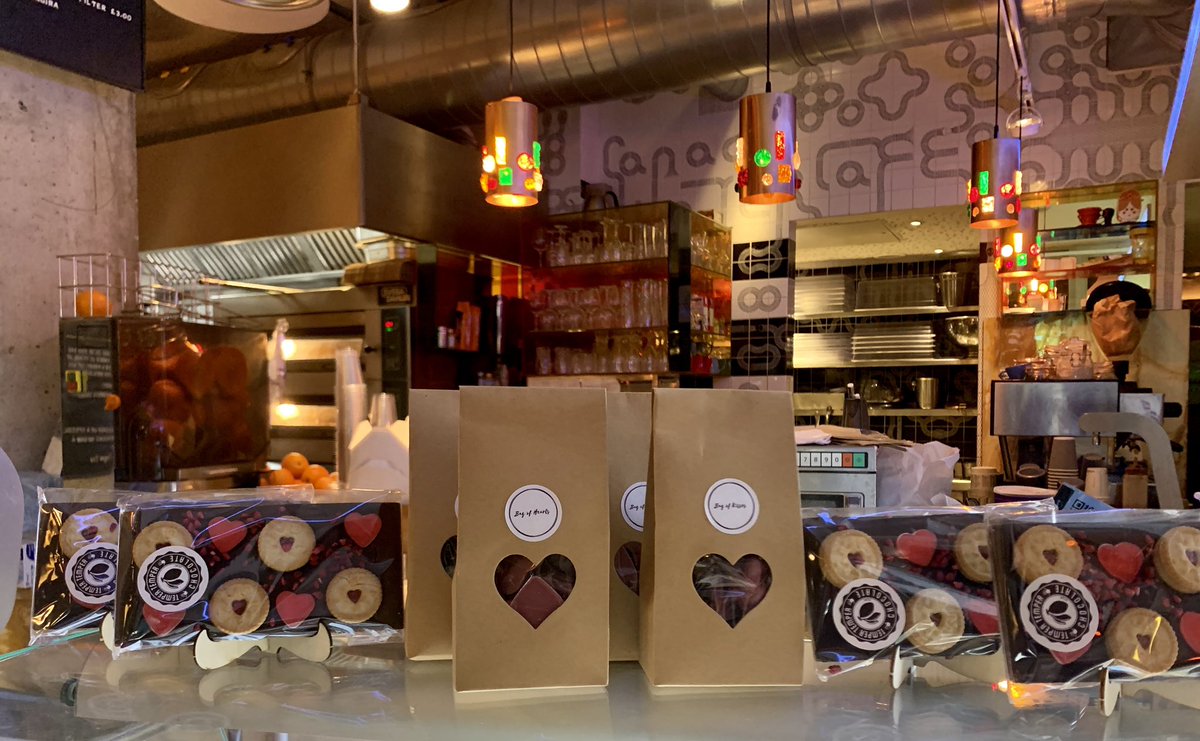 Canada Water Cafe (@canadawatercafe) on Twitter photo Valentineās chocolate and pink champagne now in stock <a href="/CanadaWaterCafe/">Canada Water Cafe</a> <a href="/temperchoc/">temper temper chocolate</a> <a href="/ChampagneDevaux/">Champagne Devaux</a> #se16 #canadawater #rotherhite #ValentinesDay #ValentineWeek #celebration Valentineās chocolate and pink champagne now in stock <a href="/CanadaWaterCafe/">Canada Water Cafe</a> <a href="/temperchoc/">temper temper chocolate</a> <a href="/ChampagneDevaux/">Champagne Devaux</a> #se16 #canadawater #rotherhite #ValentinesDay #ValentineWeek #celebration